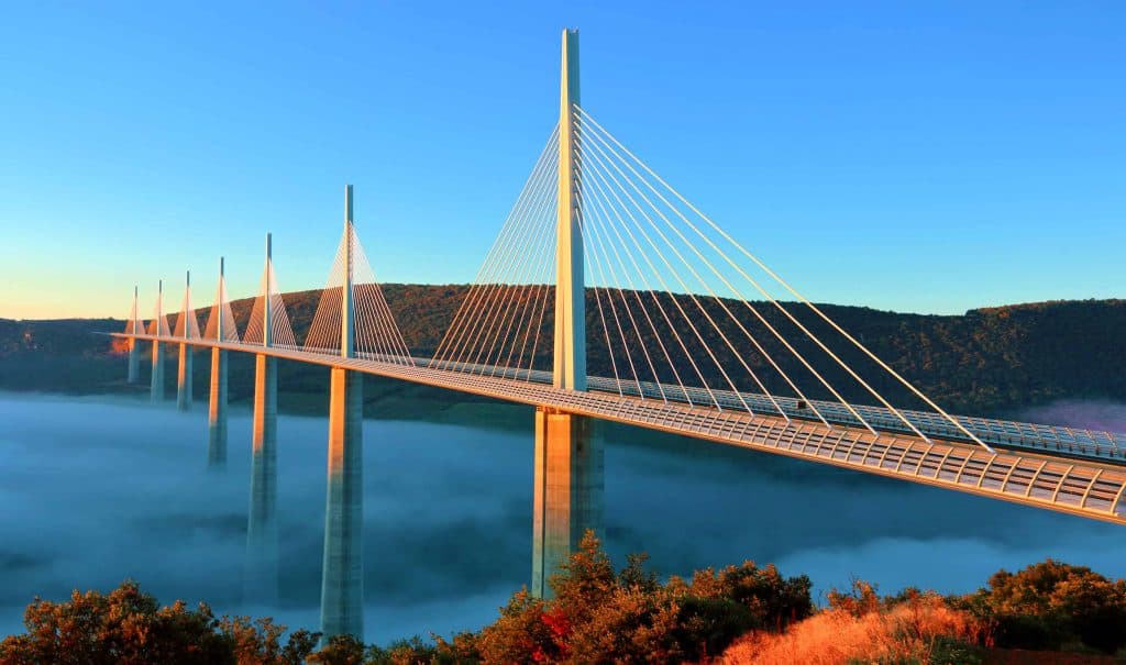 Aim Higher! The Iconic 23.7 Km Viaduct of Millau Race